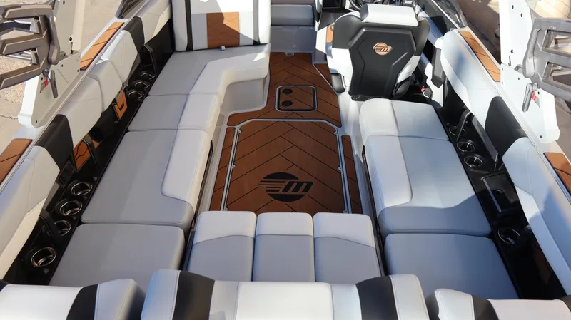 2025 MALIBU WAKESETTER 23 LSV