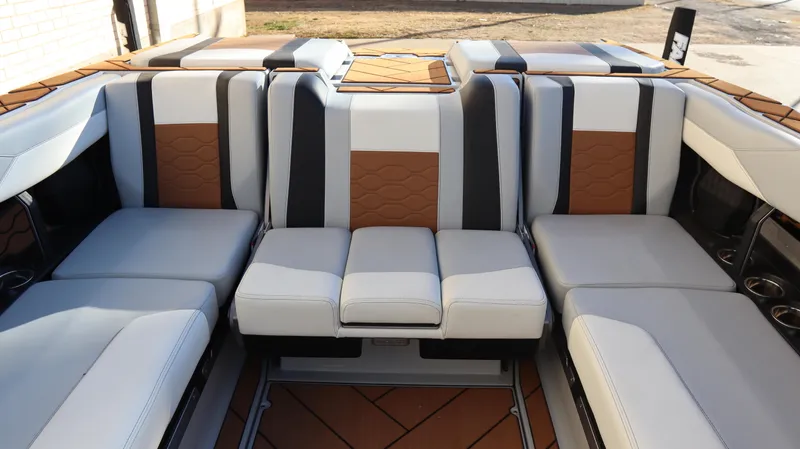 2025 MALIBU WAKESETTER 23 LSV