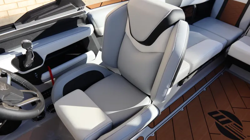 2025 MALIBU WAKESETTER 23 LSV