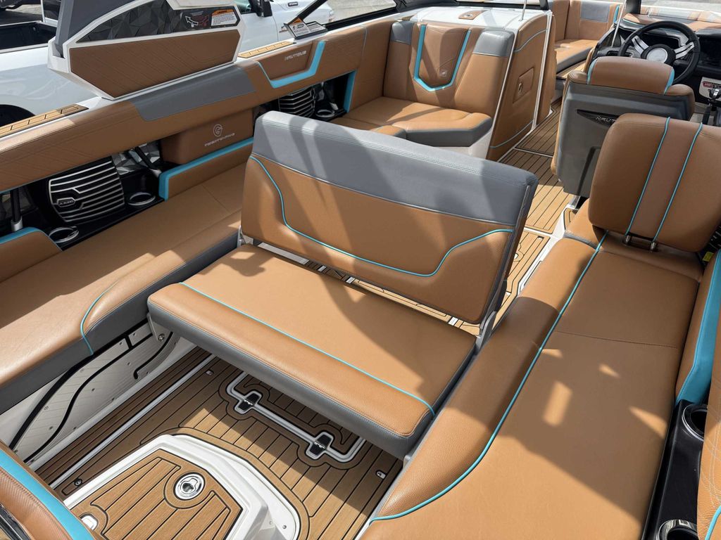 2019 Nautique G25