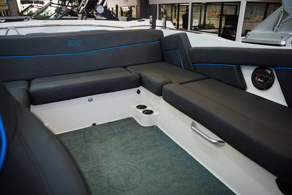 2019 MasterCraft NXT22 &#8211; LOW HOURS! Excellent Condition!