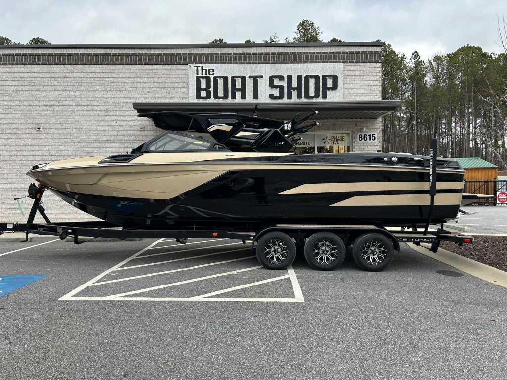 boat.Title