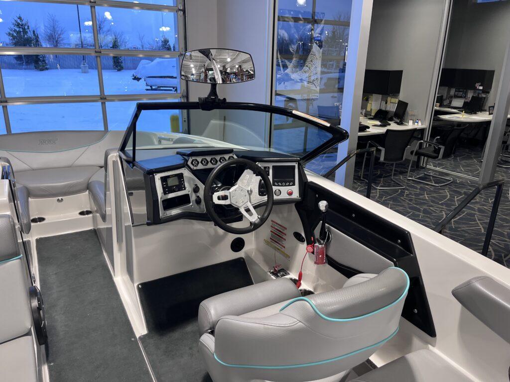 2019 MasterCraft NXT22