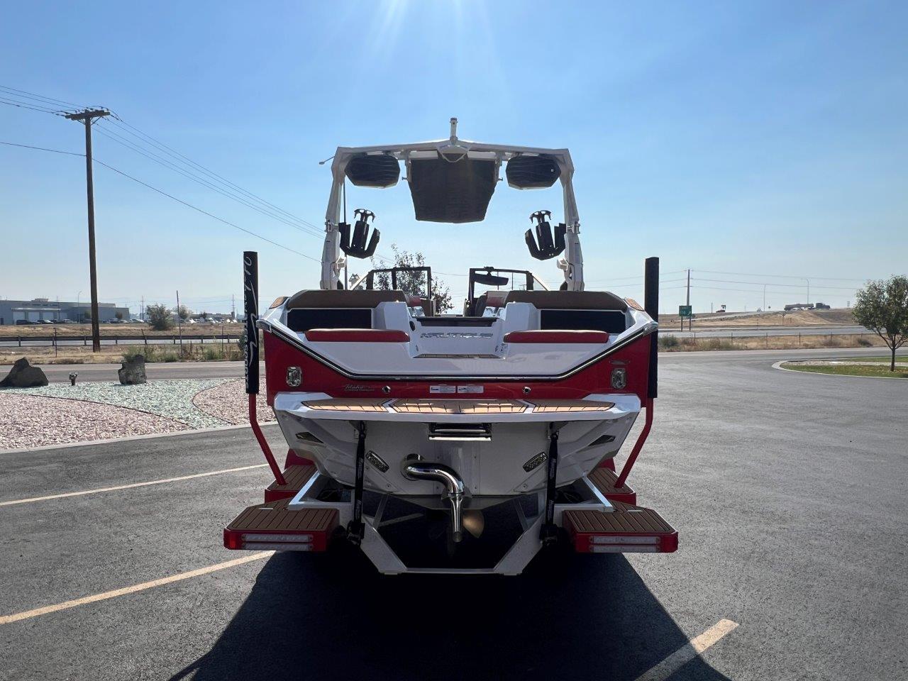 2025 Nautique S23