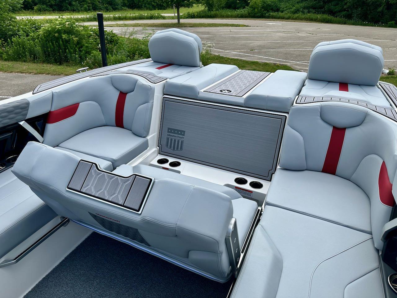 2023 Mastercraft XT23 | Full Warranty