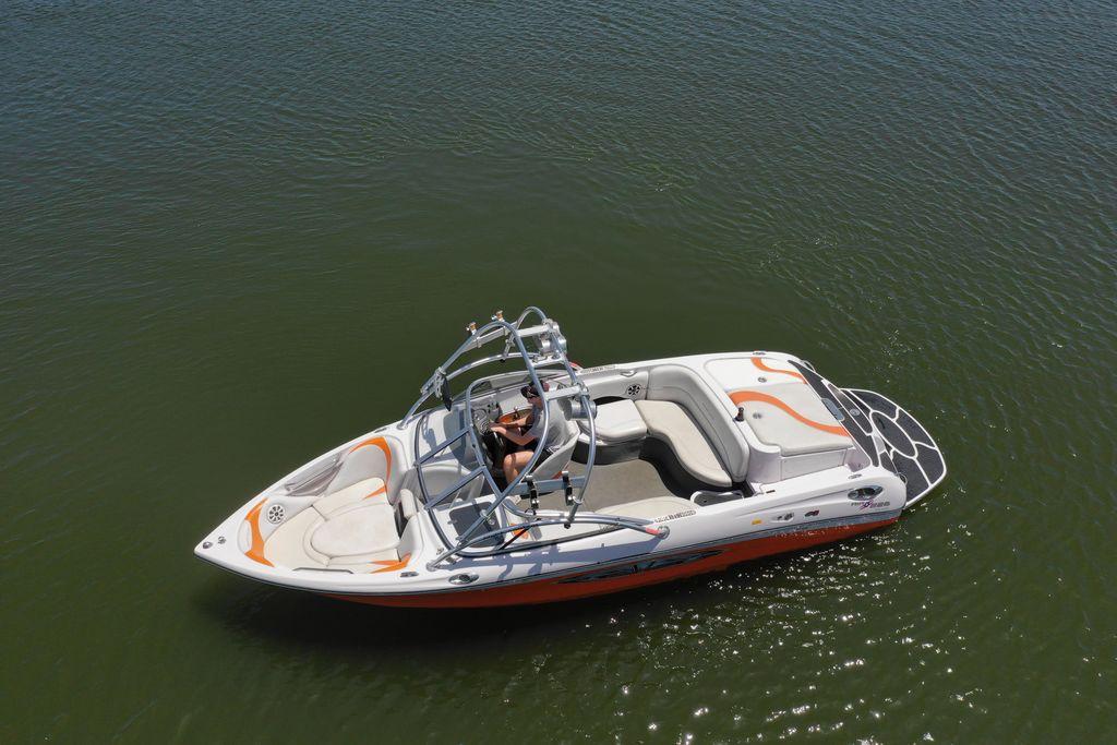 2005 Air Nautique 226 TE