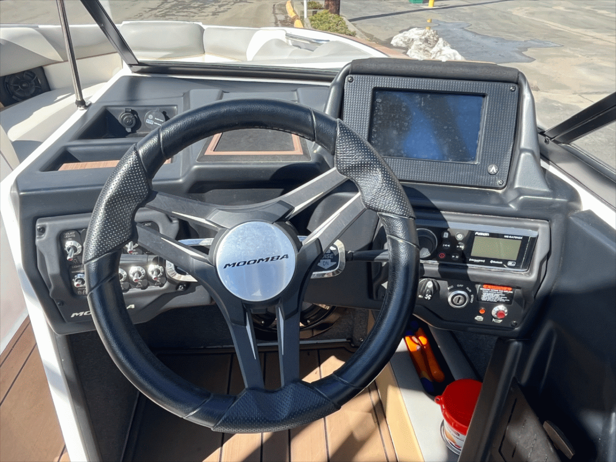 2020 Moomba Mojo