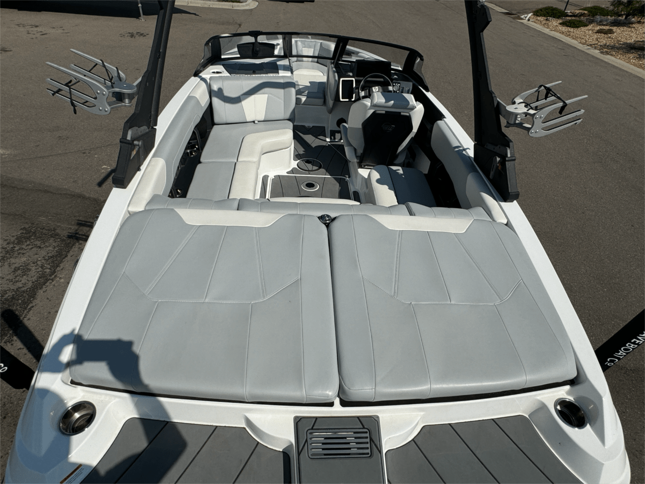 2023 Malibu 20 VTX