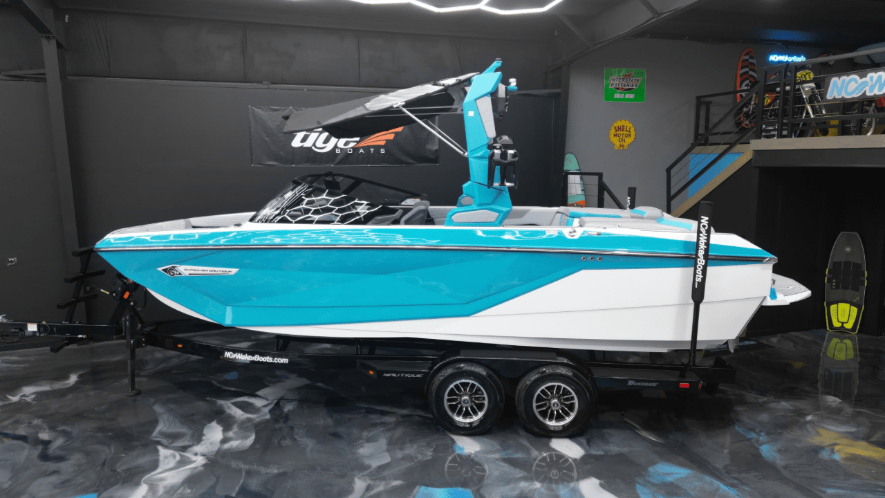 boat.Title