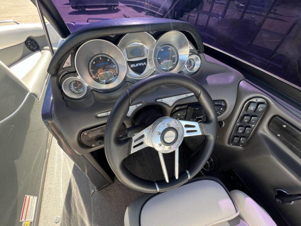 2007 Supra Launch 24SSV