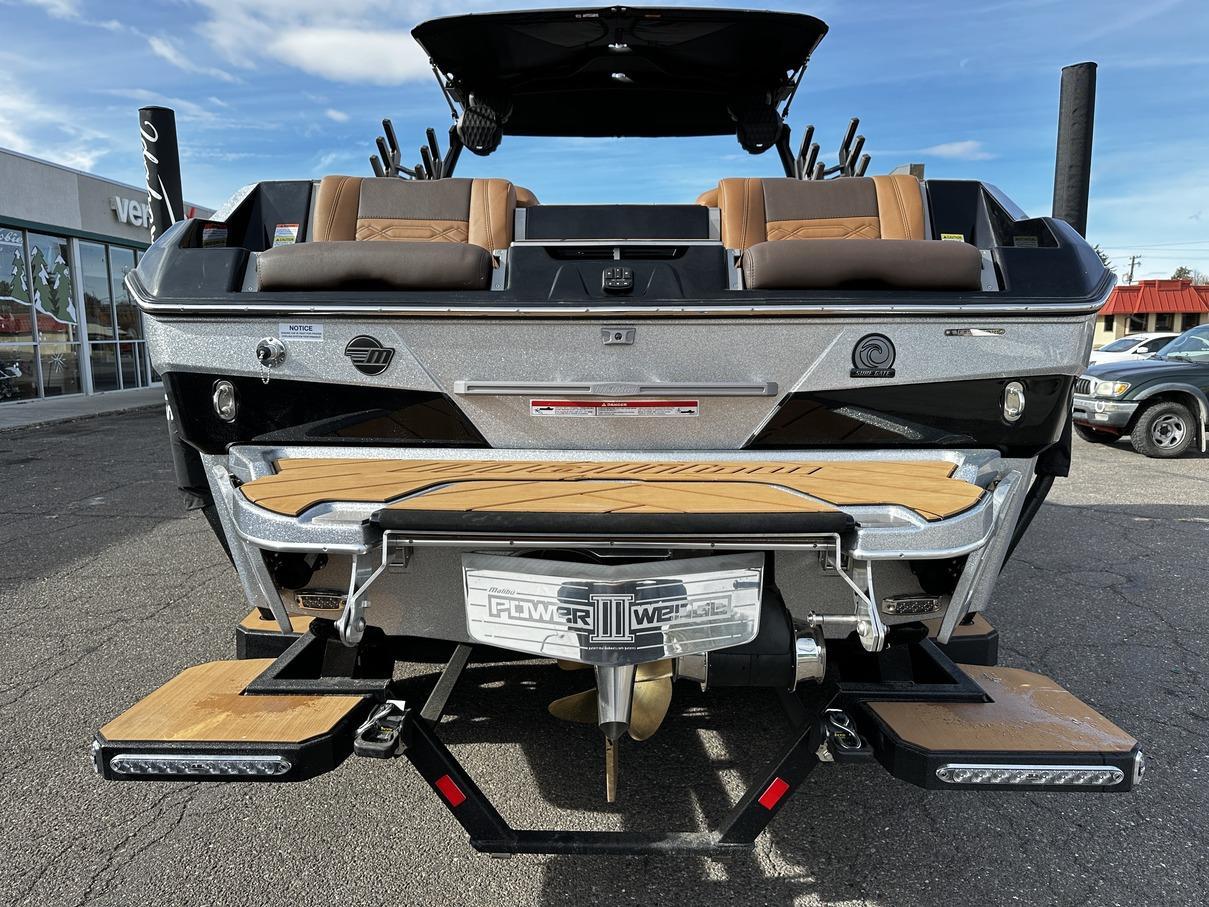 2024 Malibu 25 LSV