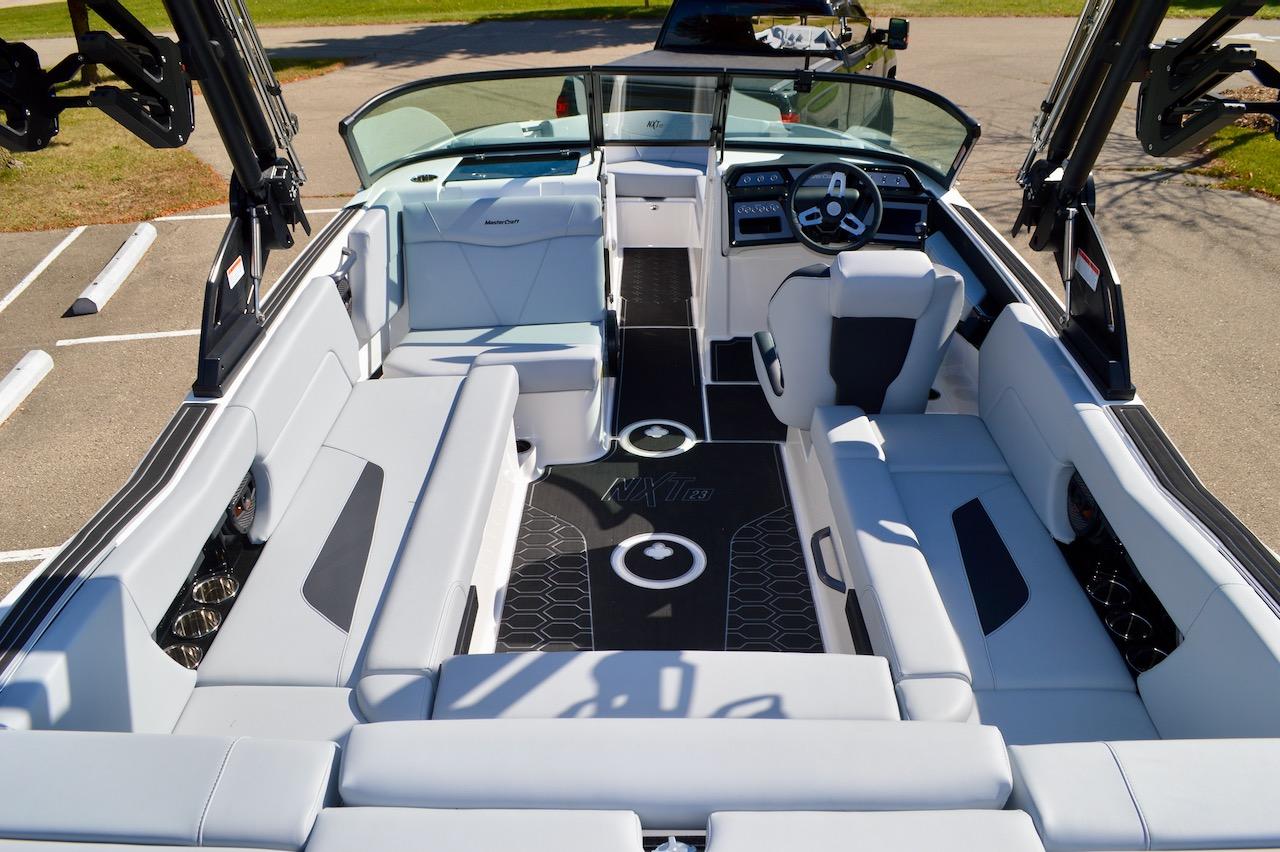 2024 MasterCraft NXT23