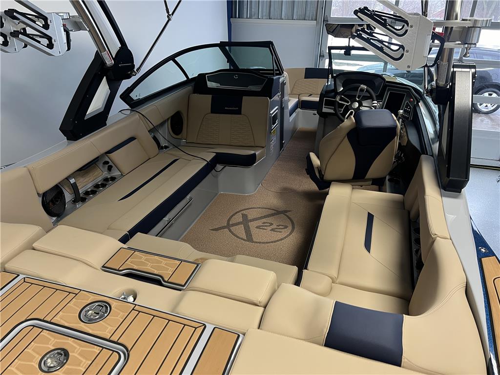 2024 MasterCraft X22
