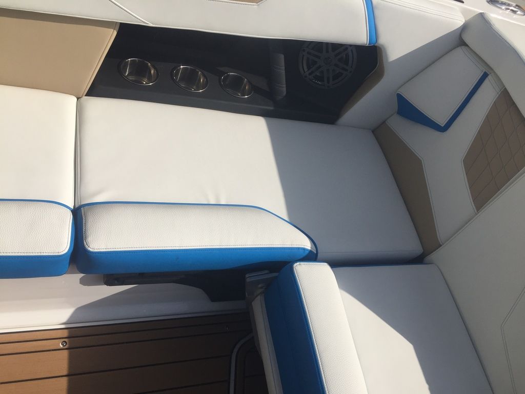 2024 Nautique Super Air Nautique S21