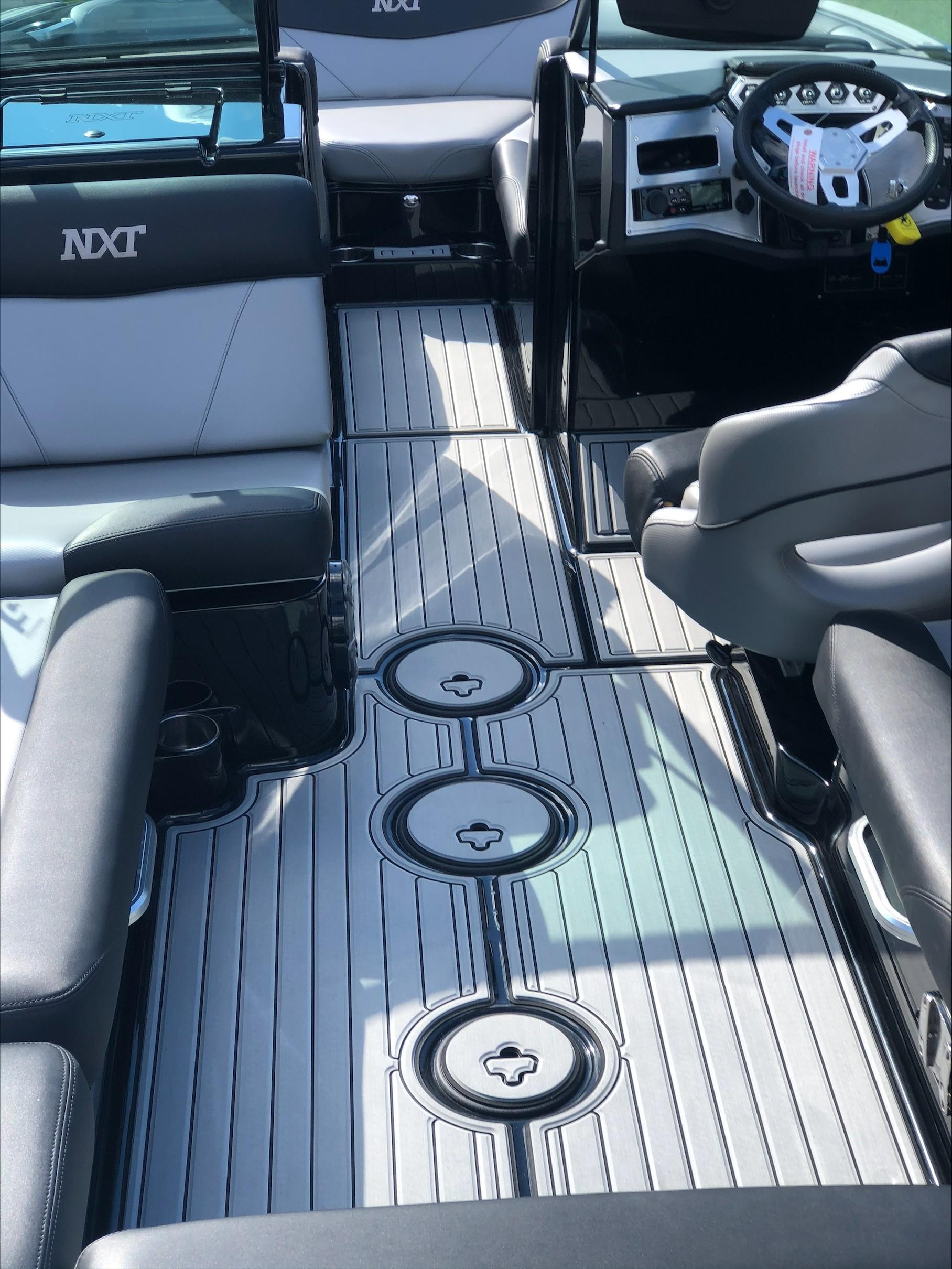 2017 MASTER CRAFT NXT 22