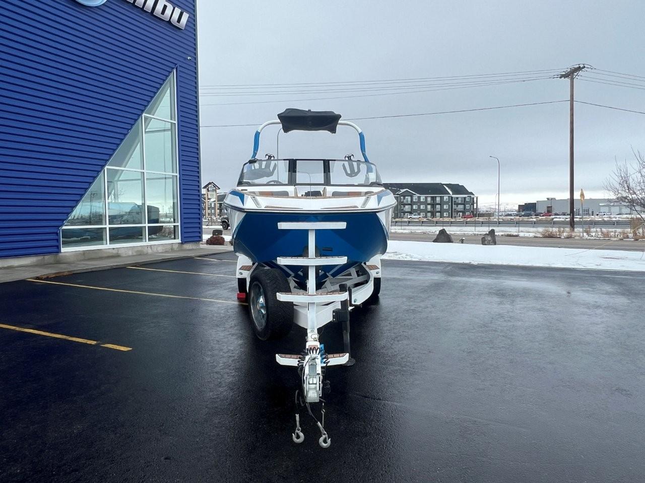 2019 Nautique G25