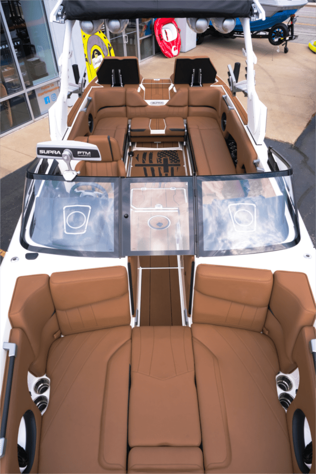 2022 SE -550 – 74hrs 1 OWNER SURF PKG TRAILER INCLUDED