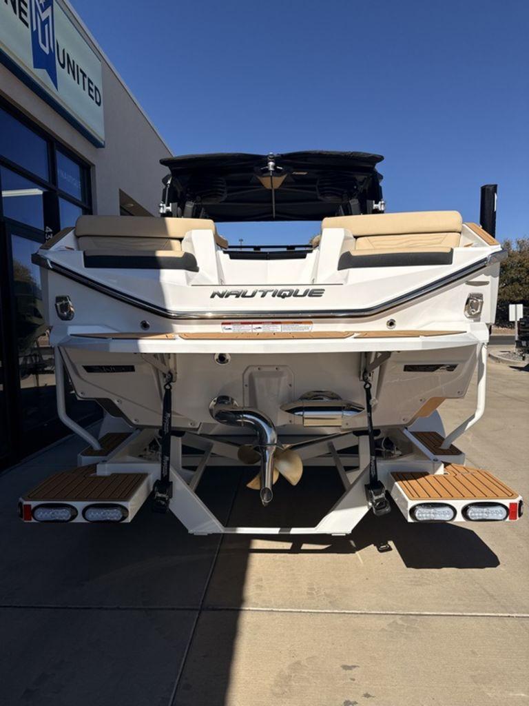 2025 Nautique G25 Centennial Edition
