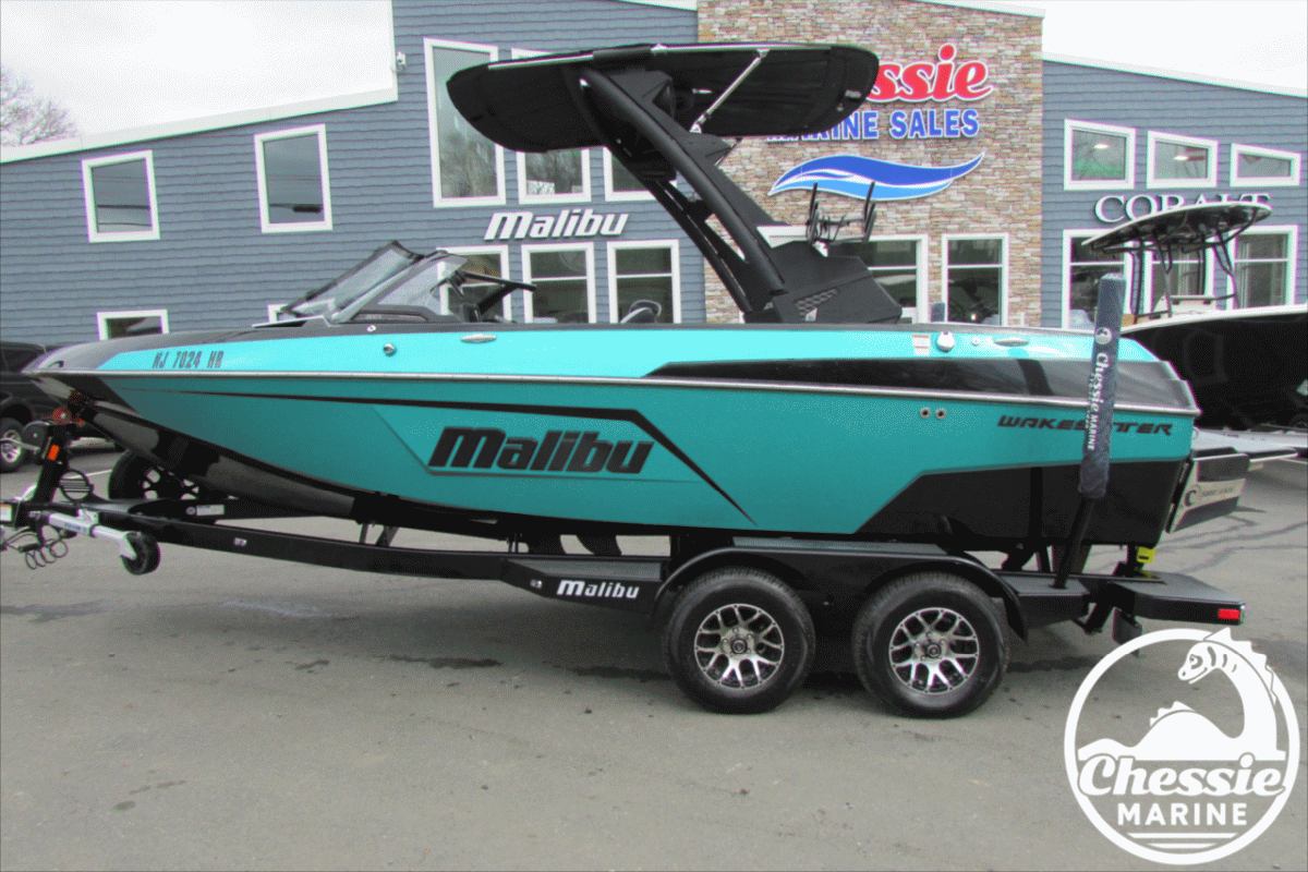 2022 Malibu 20 VTX