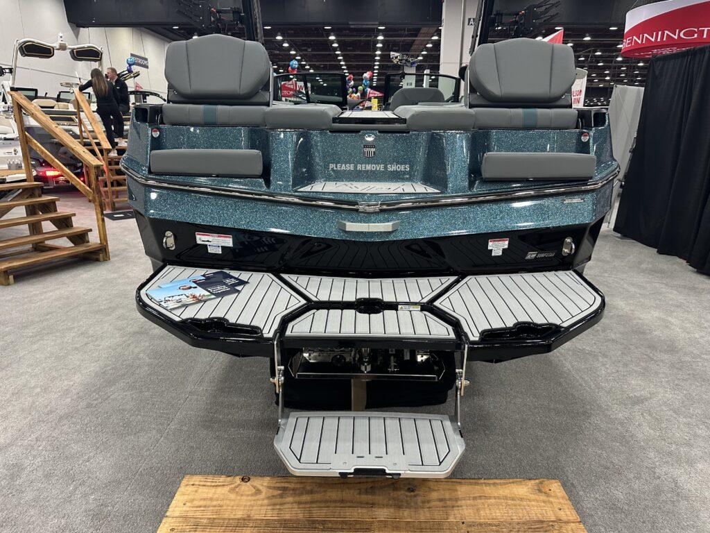 2025 MasterCraft XT24
