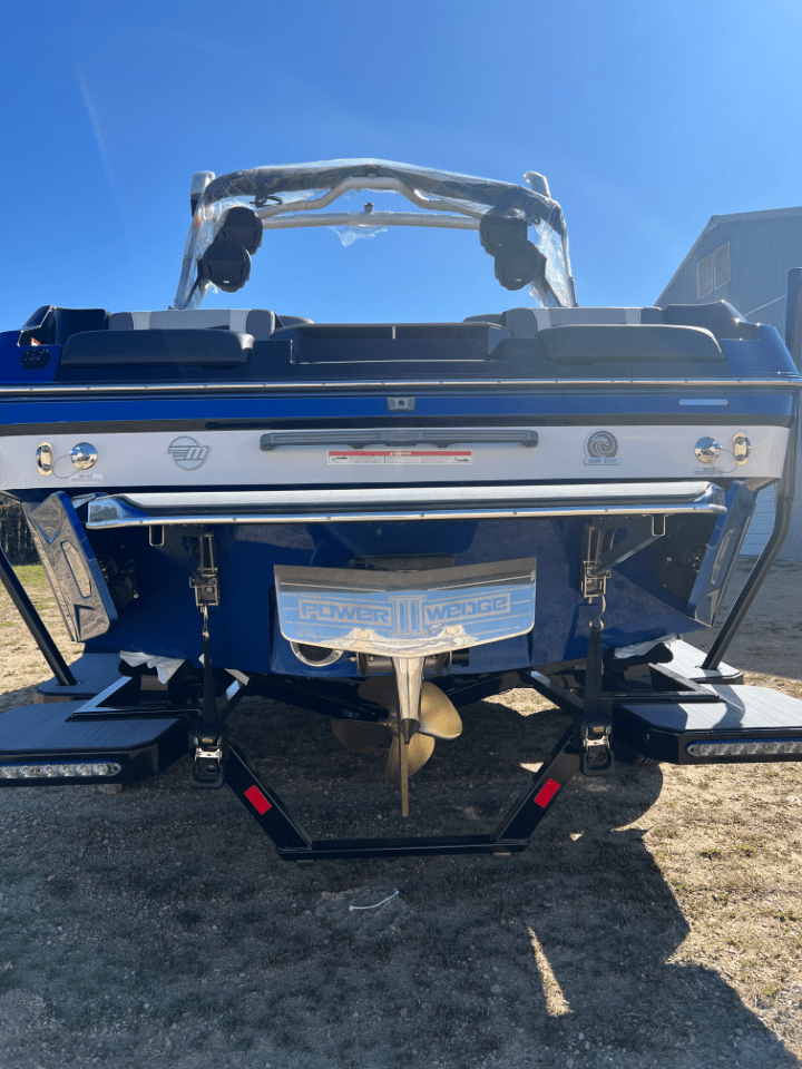 NEW 2025 MALIBU 22 MXZ w/ M6DI and trailer