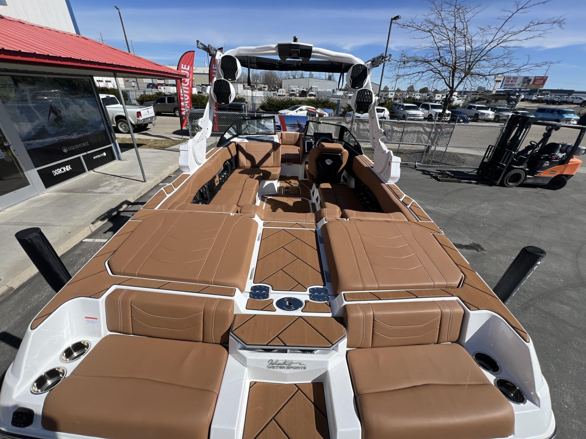 2024 Malibu 23 LSV Demo!