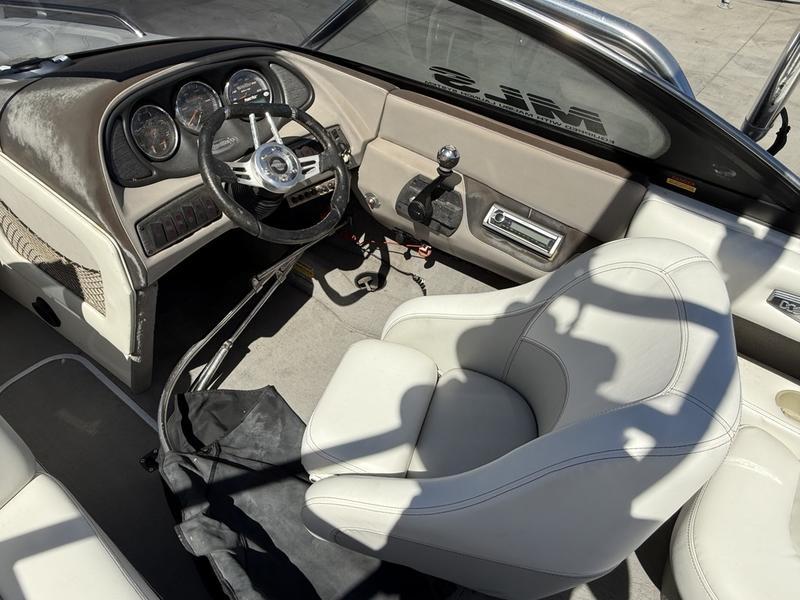 2004 Malibu Wakesetter VLX