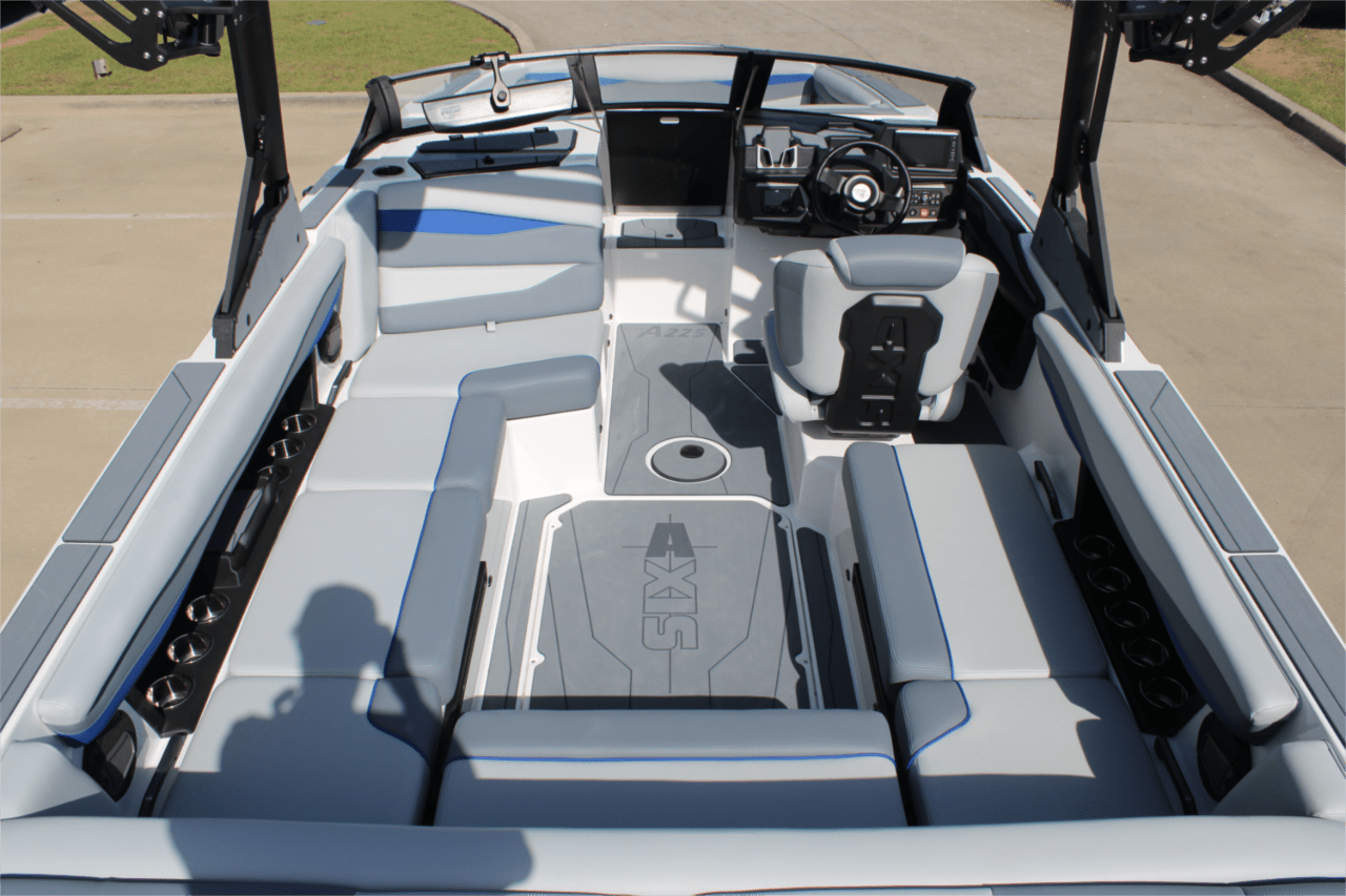 2025 Axis A225
