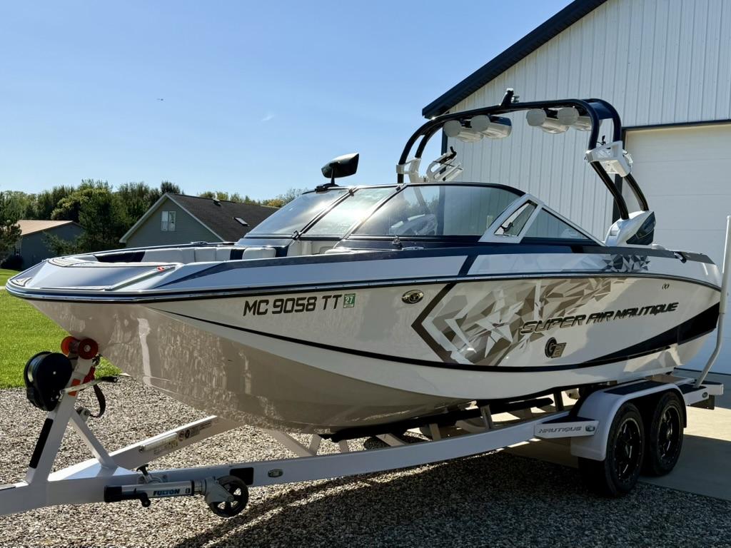 SUPER CLEAN! Super Air Nautique G21 Fully Loaded