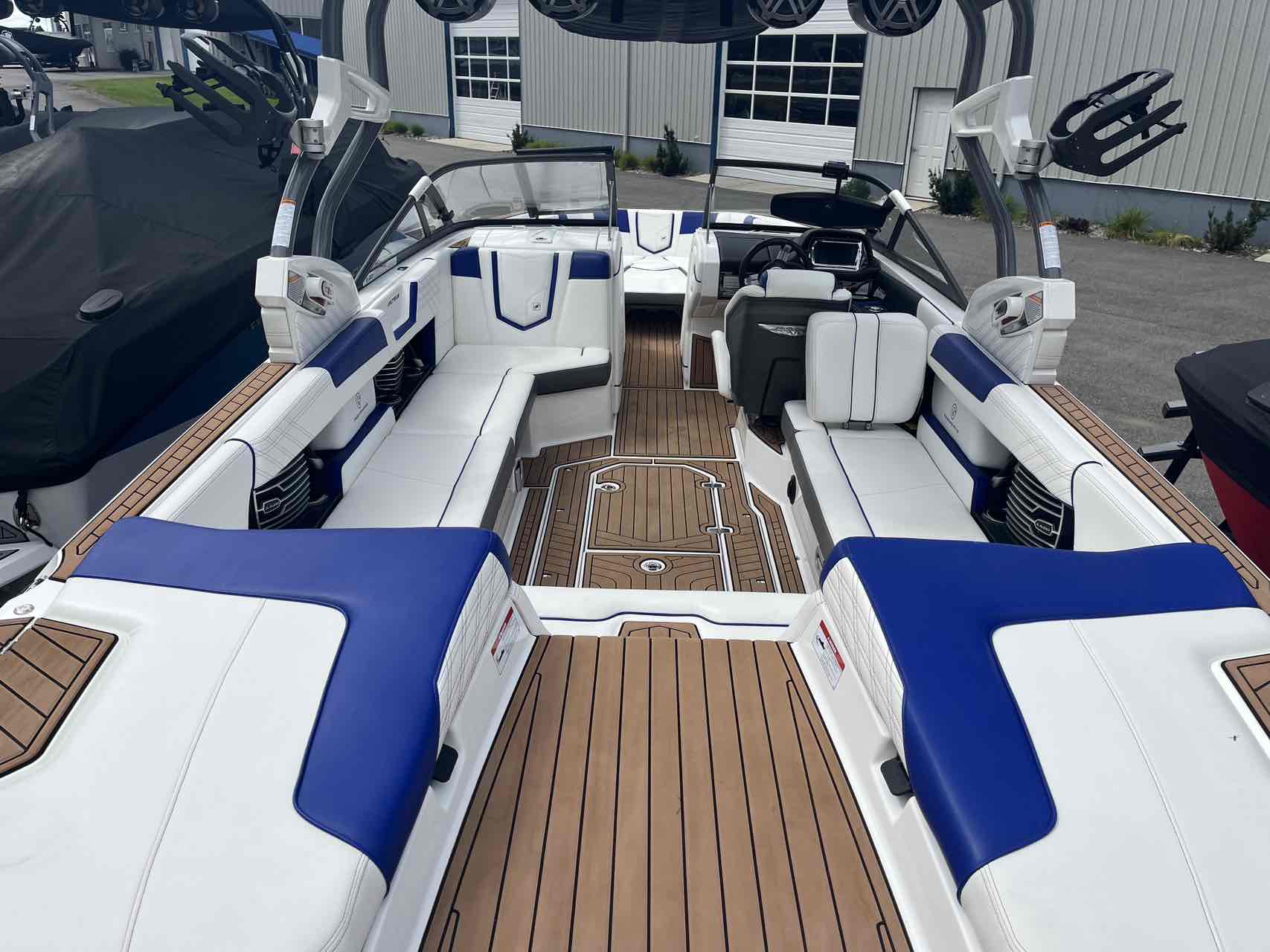 2016 Nautique G25