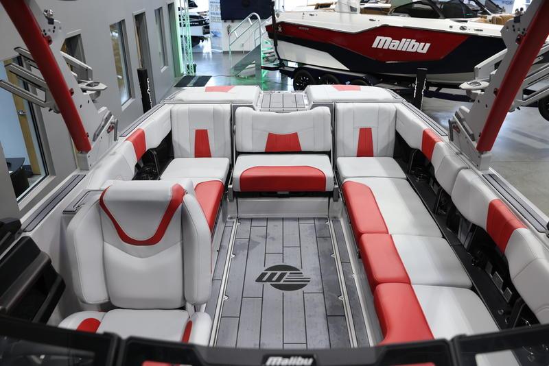 2024 Malibu 24 MXZ