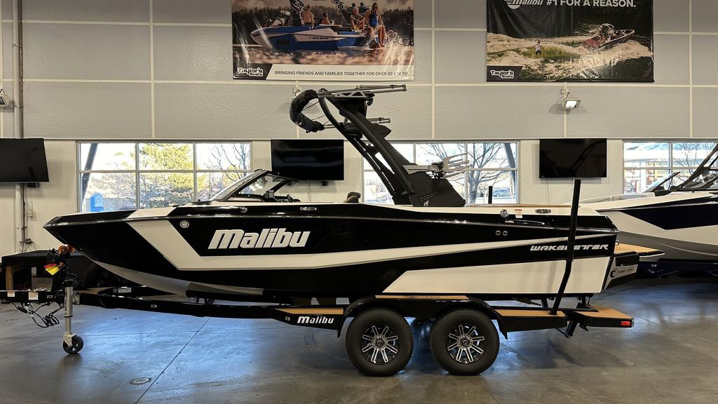boat.Title