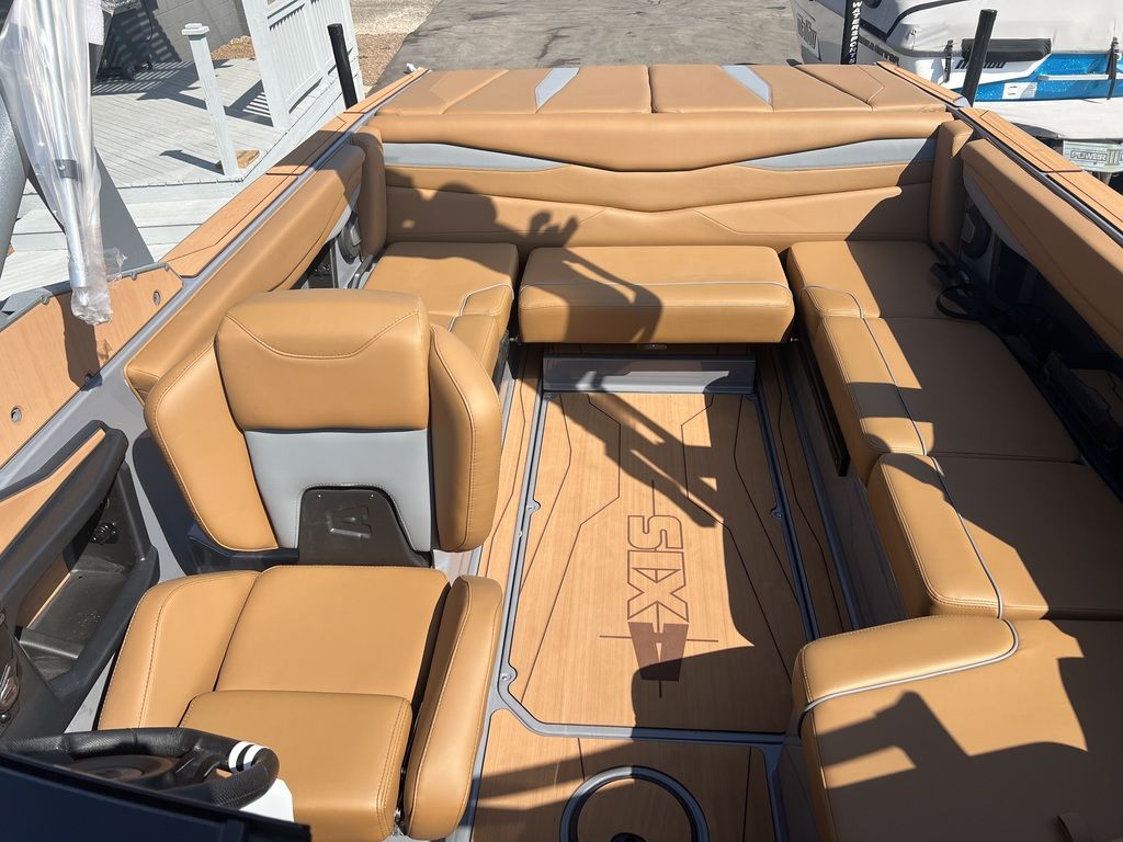 2025 Axis Wake Research A225