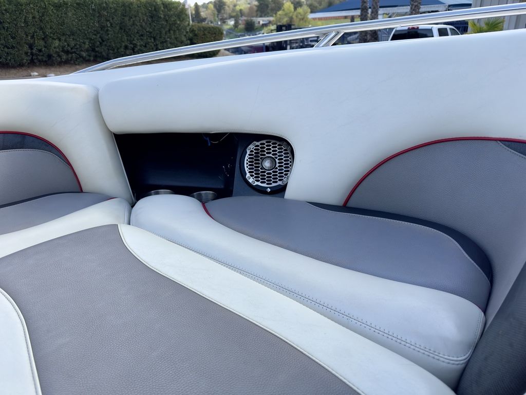 2006 Malibu Boats 247 LSV