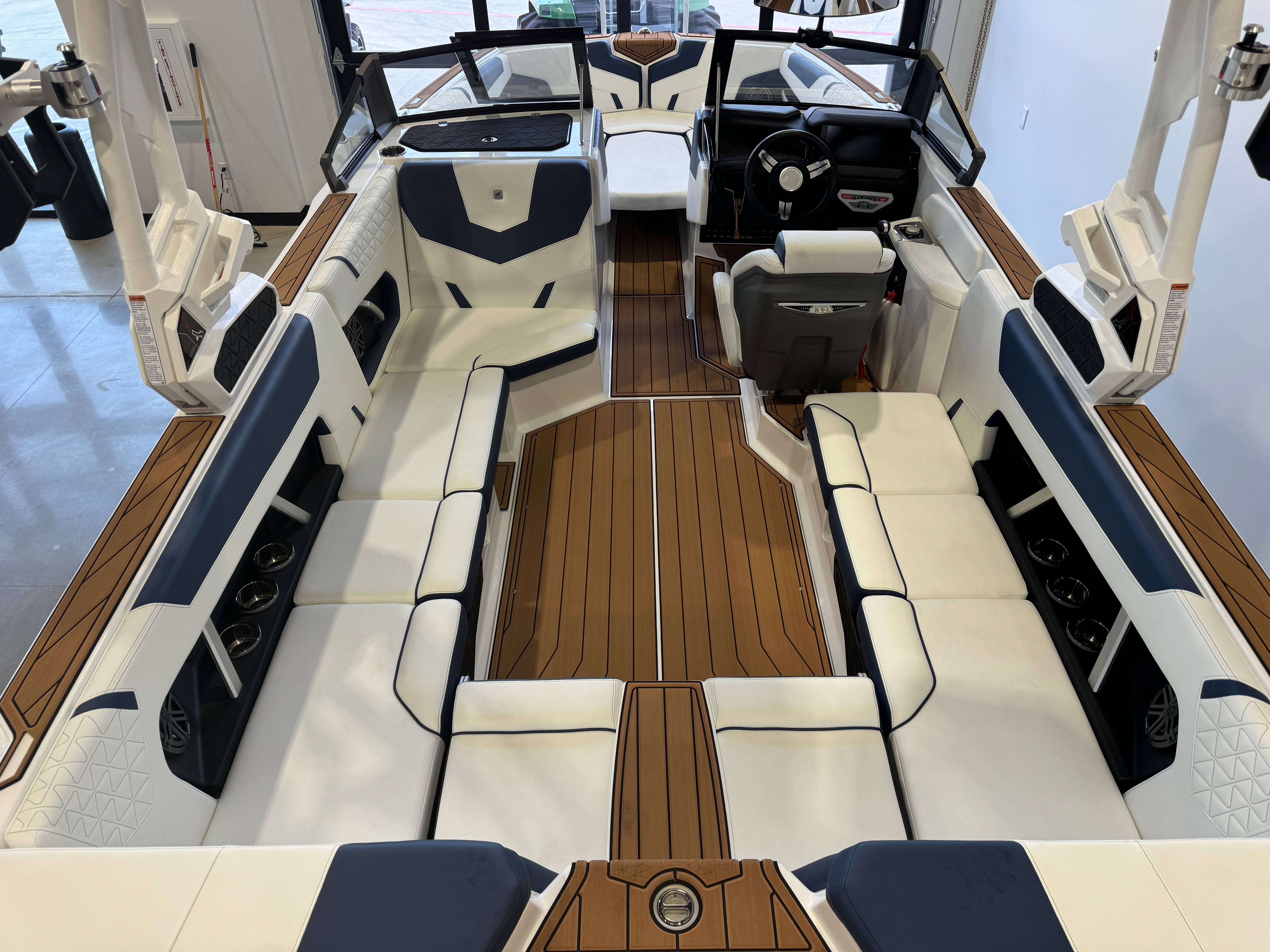 2025 Nautique Super Air Nautique GS22