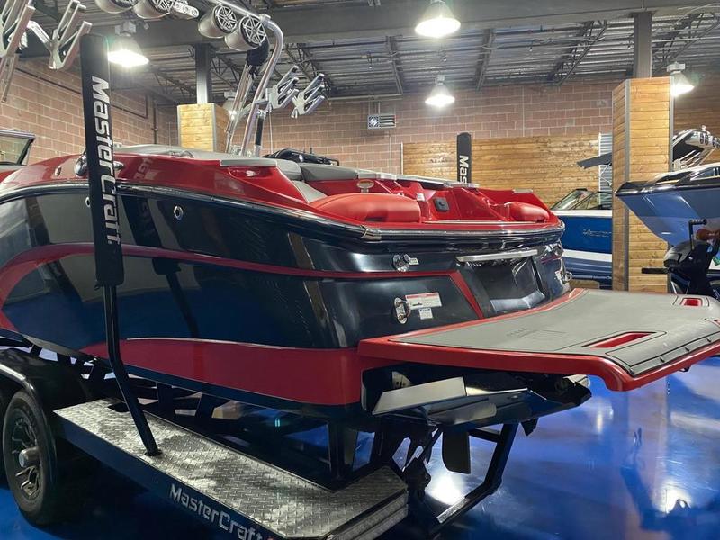 2016 MasterCraft X26