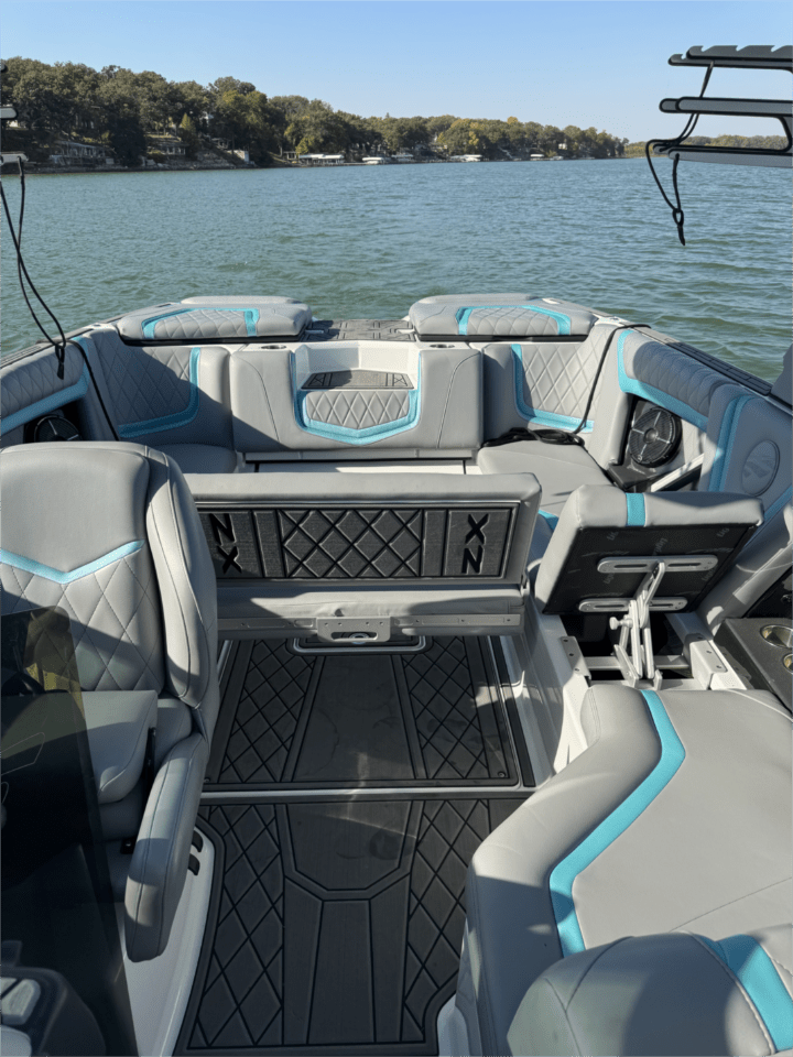2022 Tige 23zx One Owner $124,999