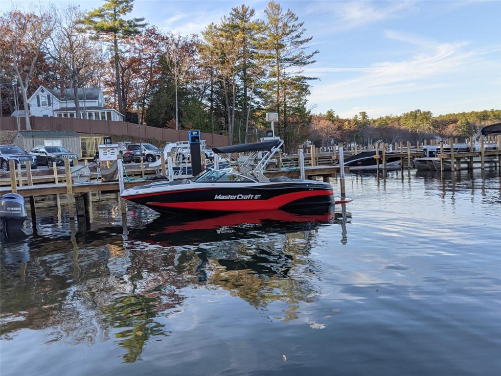 2019 MASTERCRAFT XT22