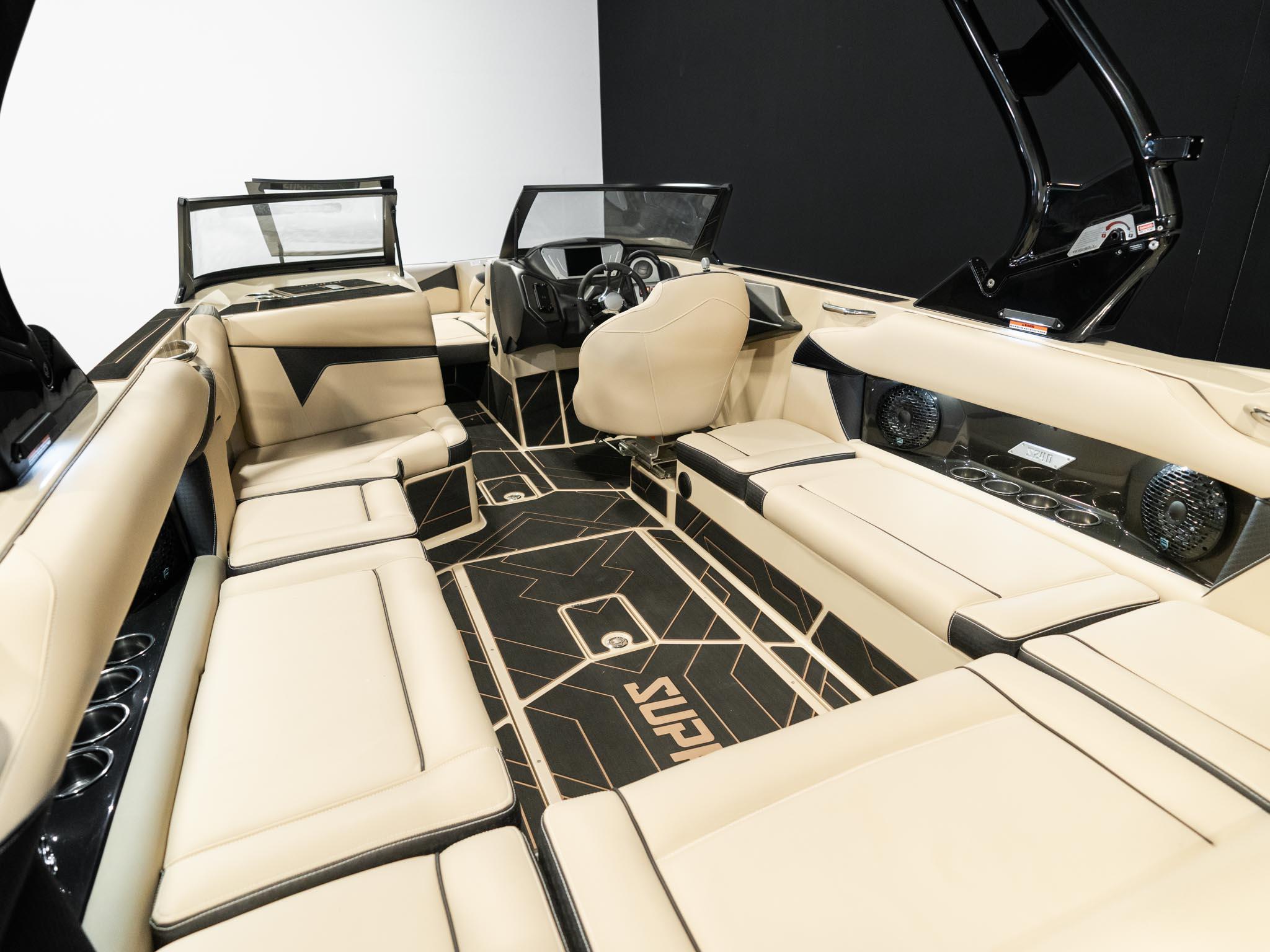 2025 Supreme S240 – Tan