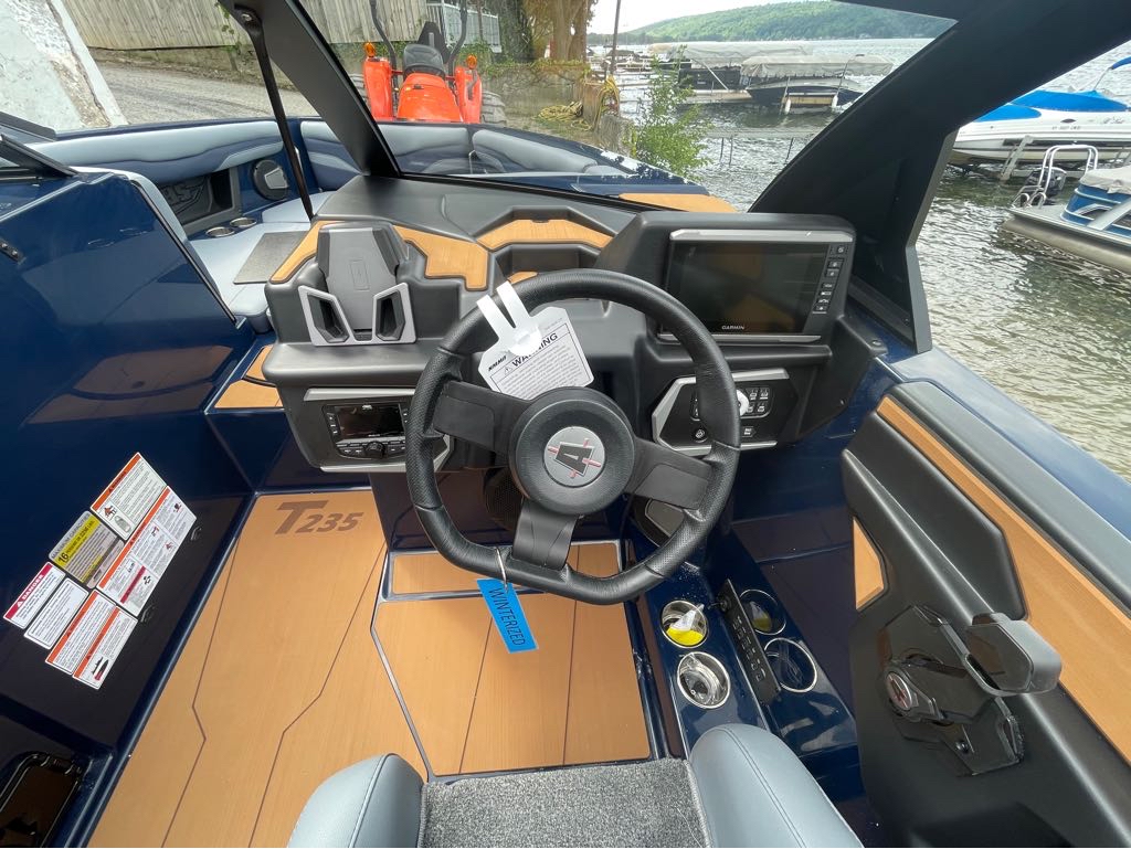 2024 Axis Wake Research T235