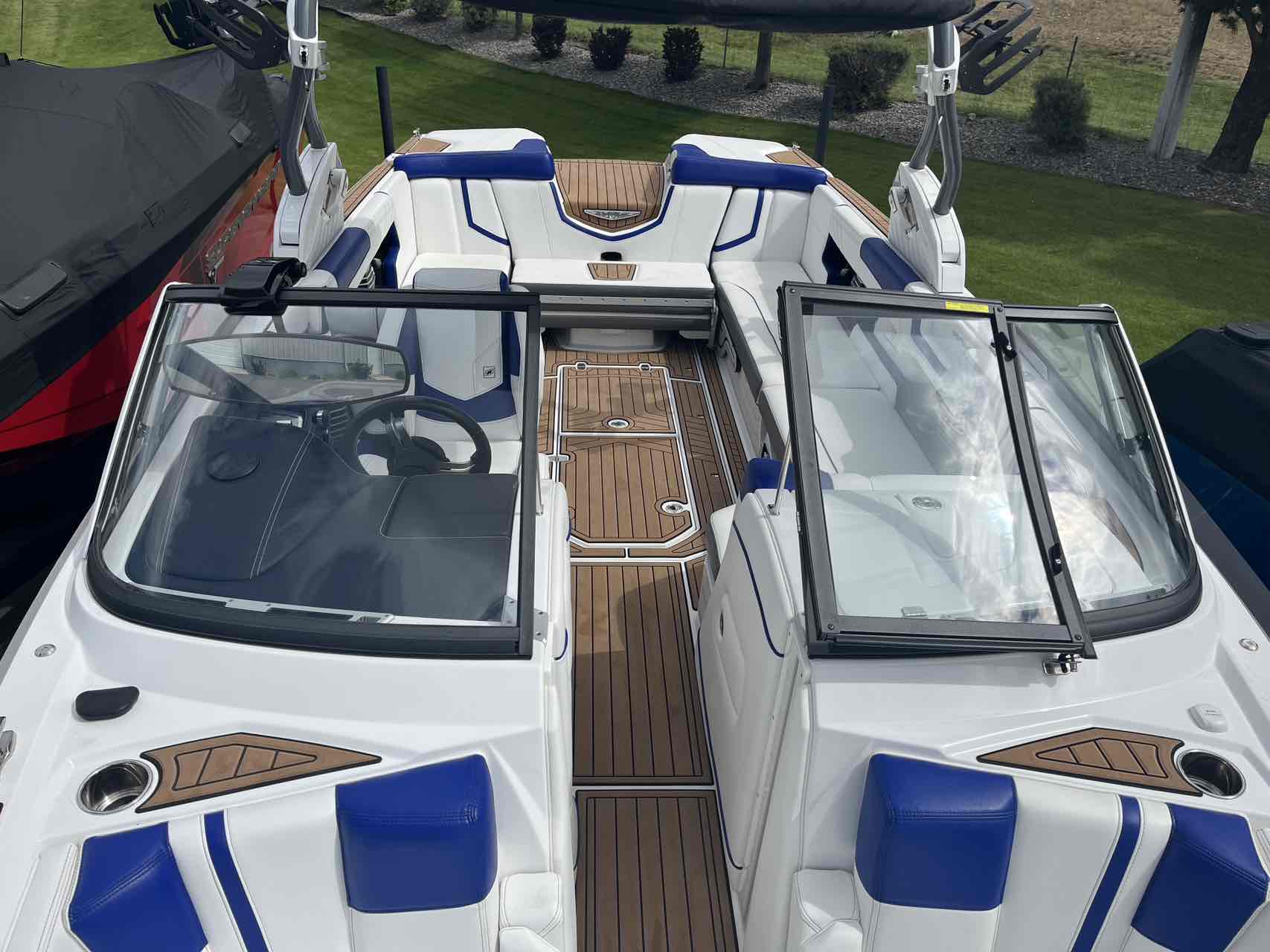 2016 Nautique G25