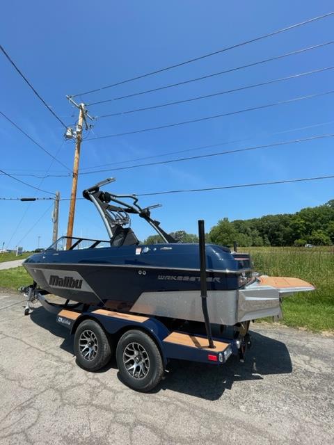 2023 Malibu Boats 20 VTX