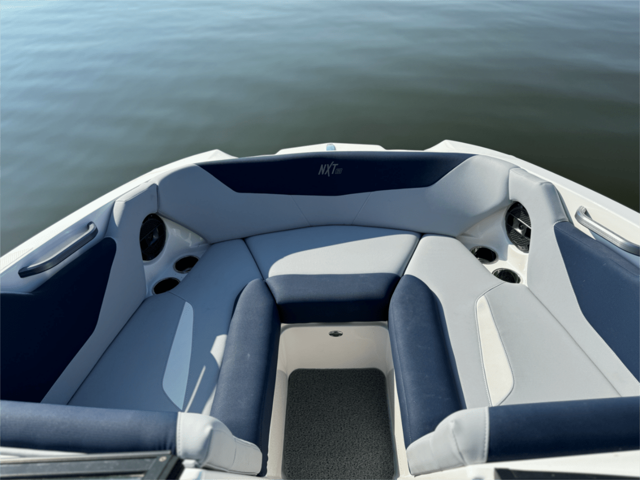 2022 MasterCraft NXT20