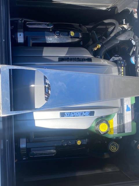 2025 Supreme S220