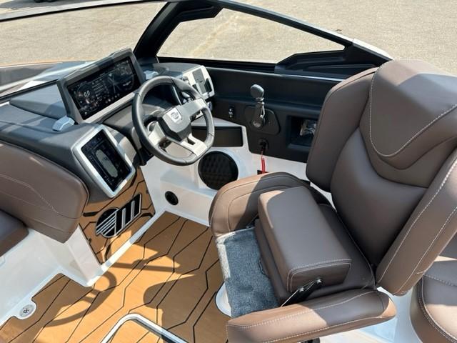 2024 Malibu 23 MXZ *Huge MSRP Discount*