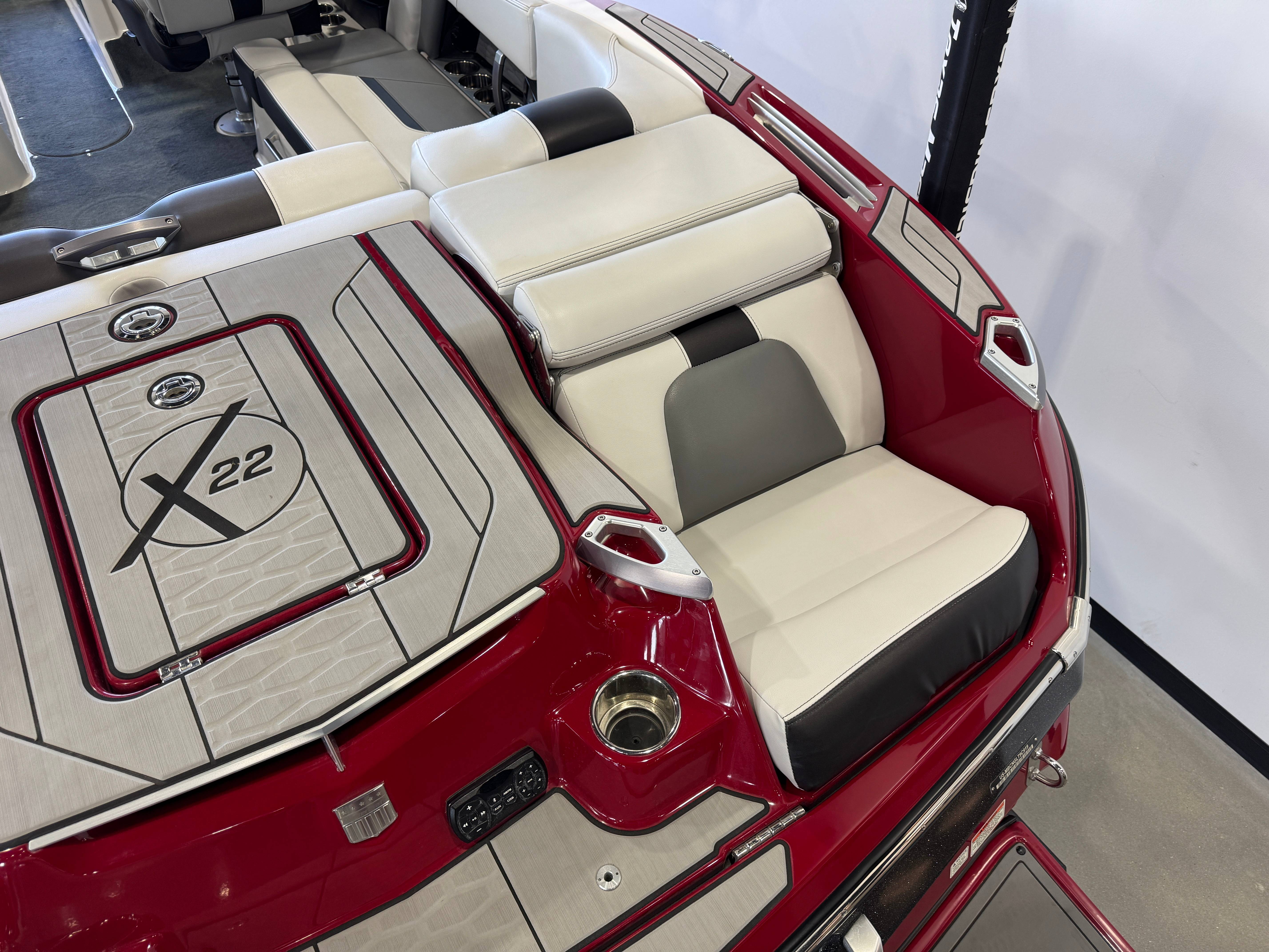 2019 MasterCraft X22