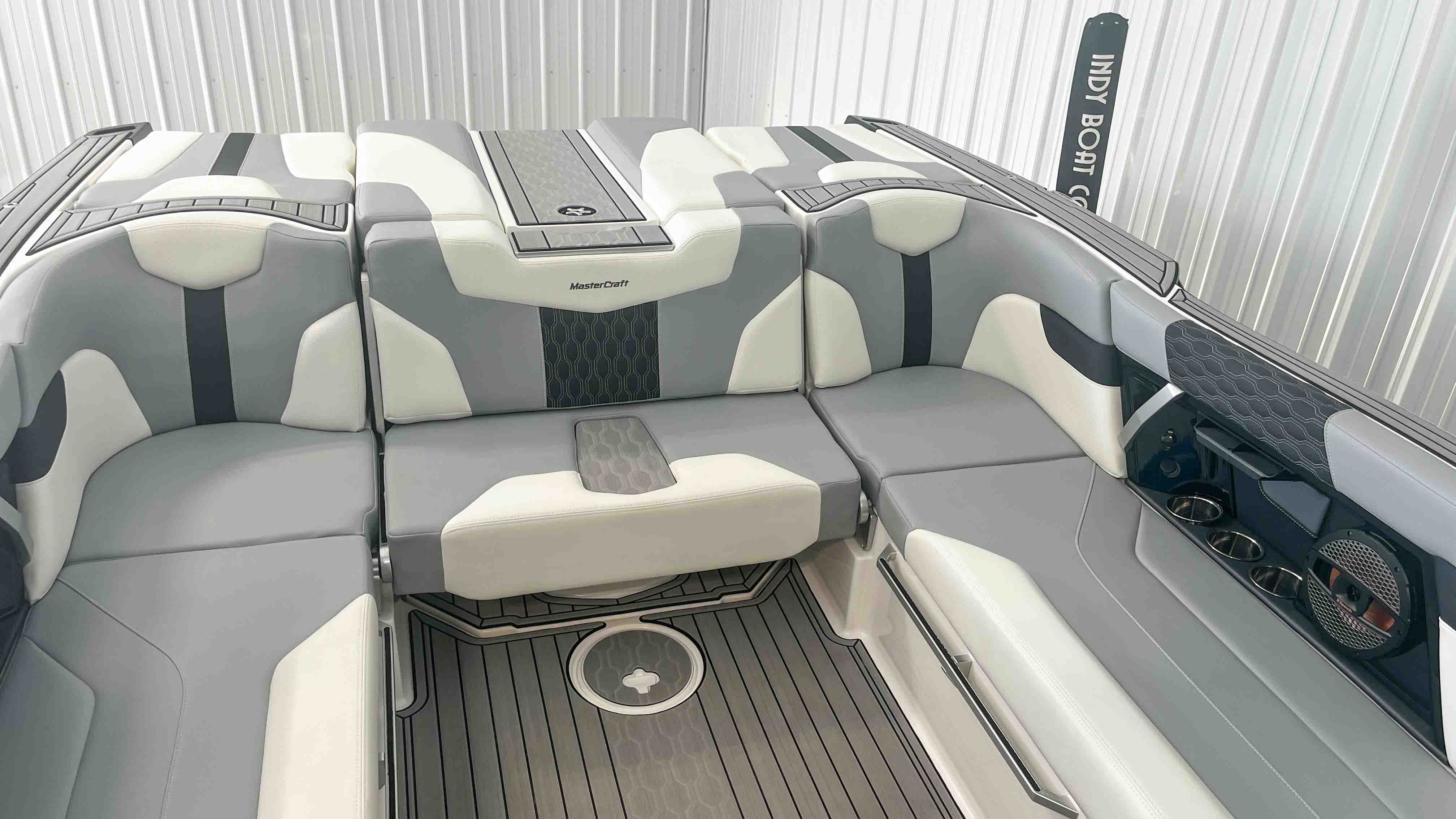 2024 Mastercraft XT25