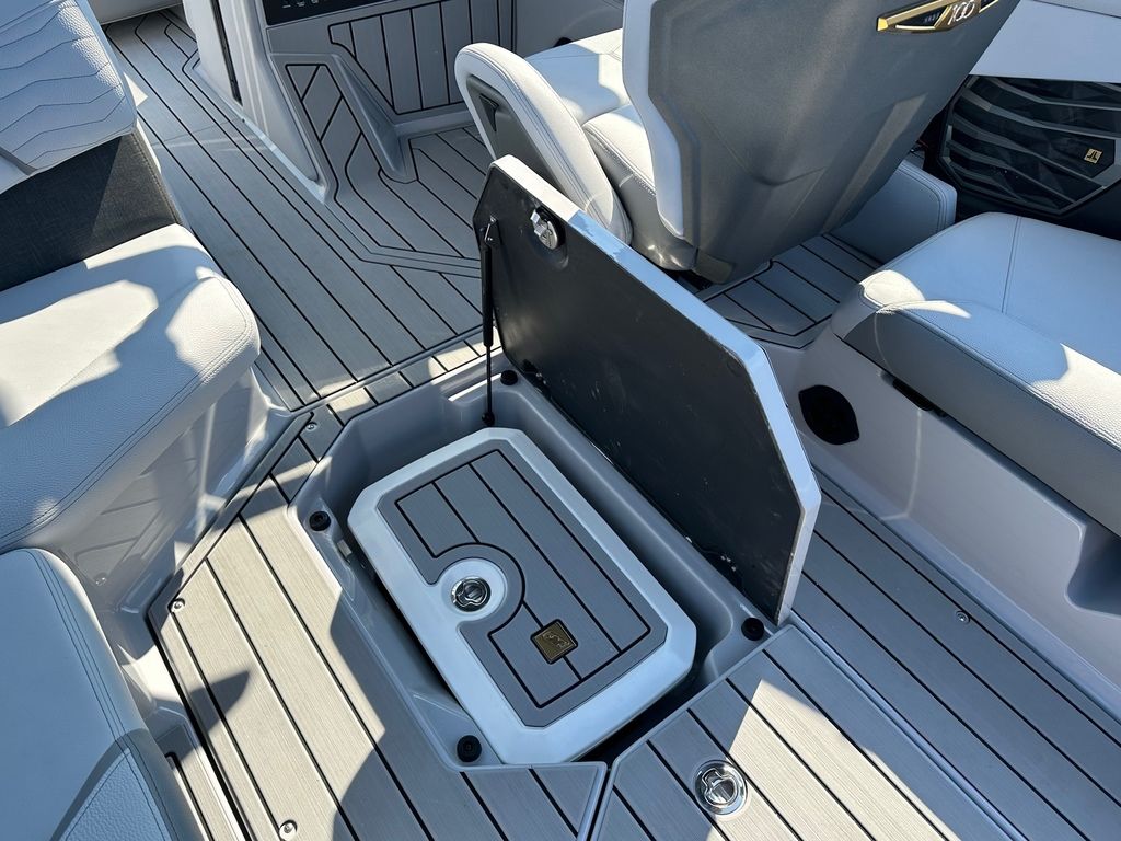 2025 Nautique Super Air Nautique G23