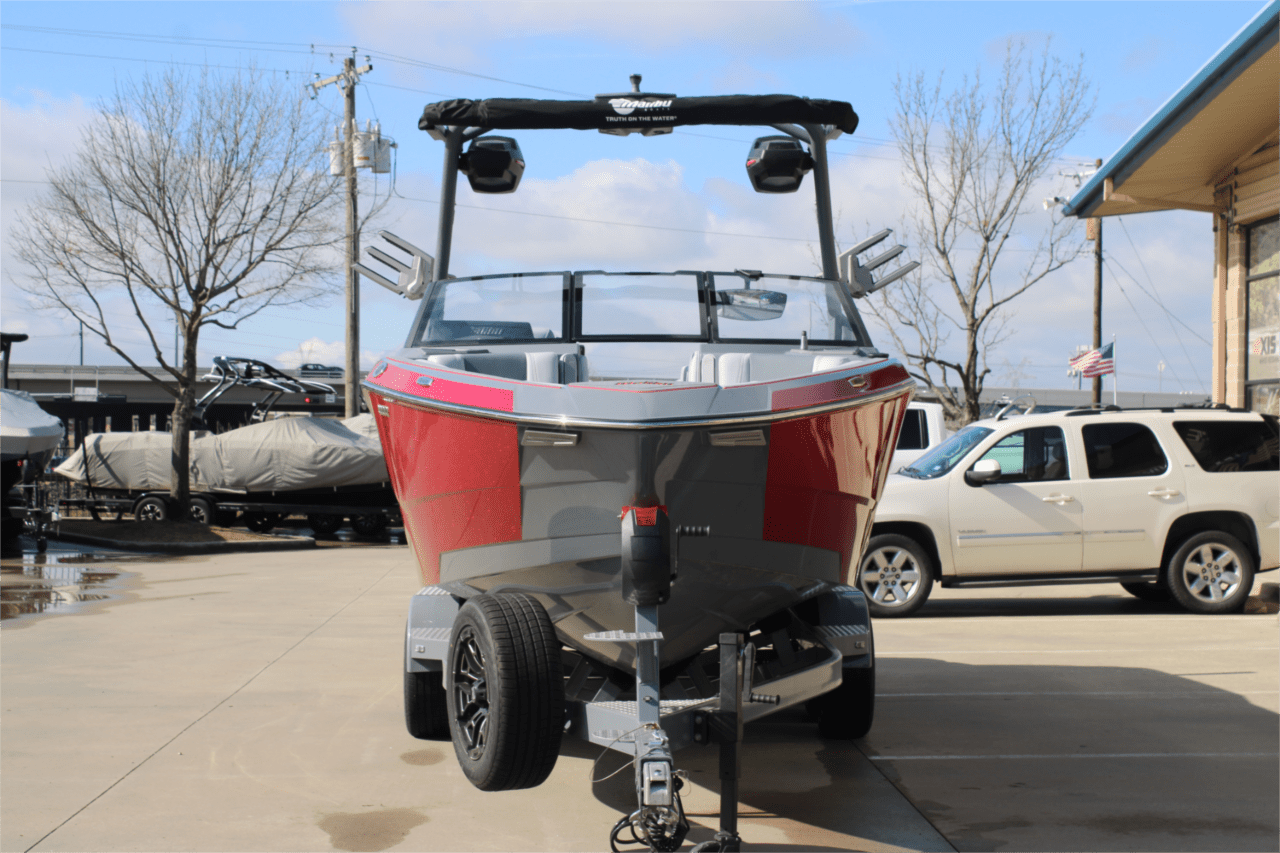 2025 Malibu 26 LSV