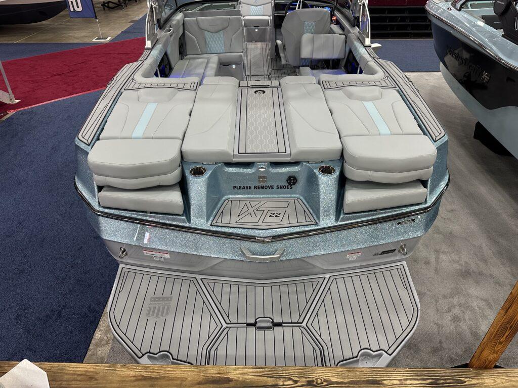 2025 MasterCraft XT22